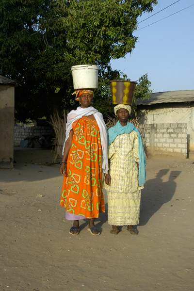 Portait de femmes au sénégal